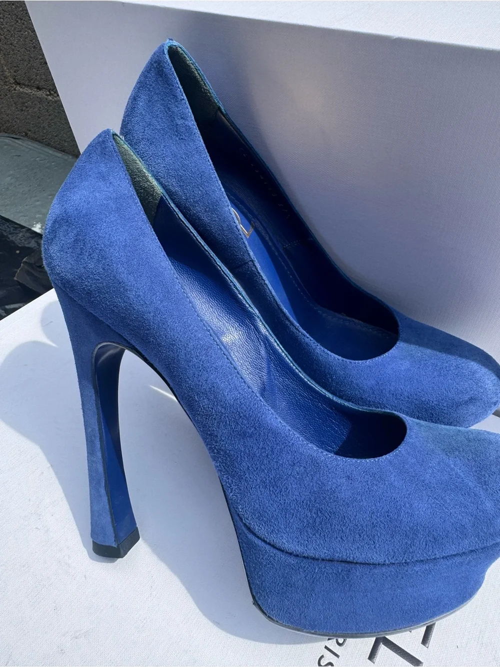 Saint Laurent Cobalt Suede Pointed-Toe Pumps - Picture 2 of 7